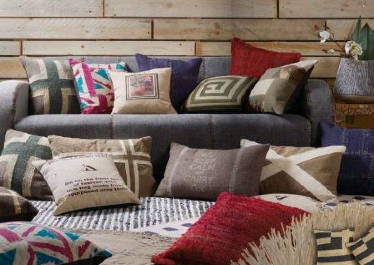 Throw Rugs, Cushions – Scatter Cushions 